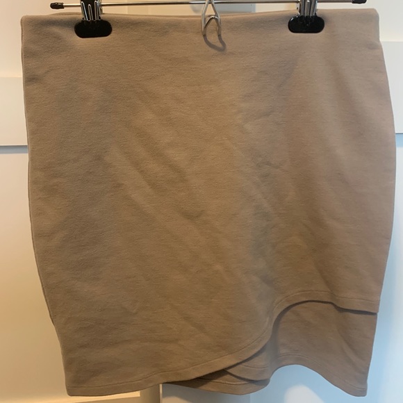 Aritzia Talula/ Sunday Best Primrose Skirt - Picture 2 of 3